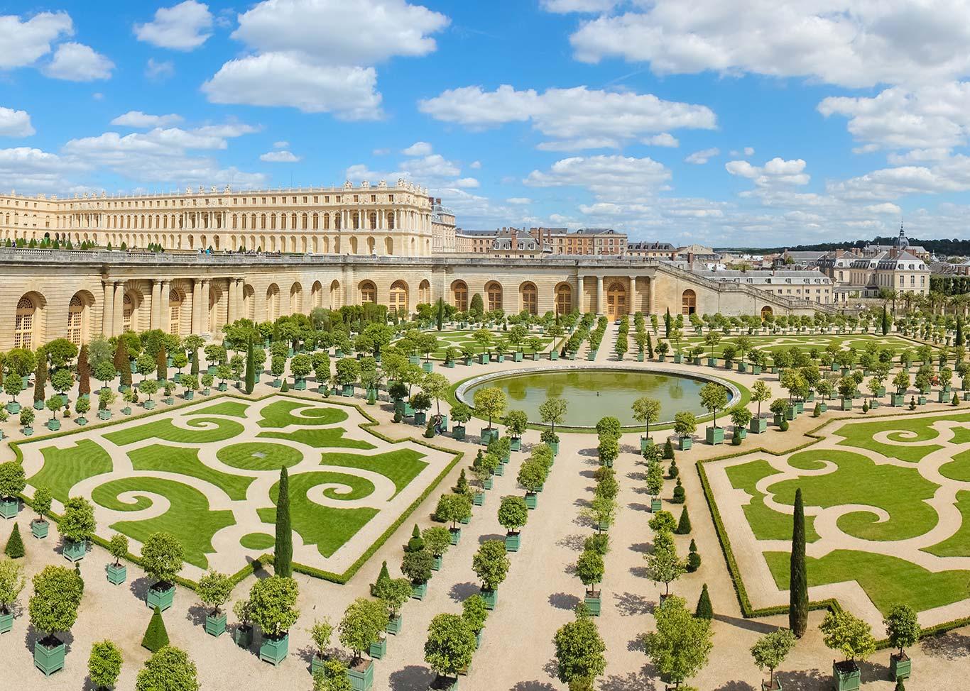 Versailles Palace gardens