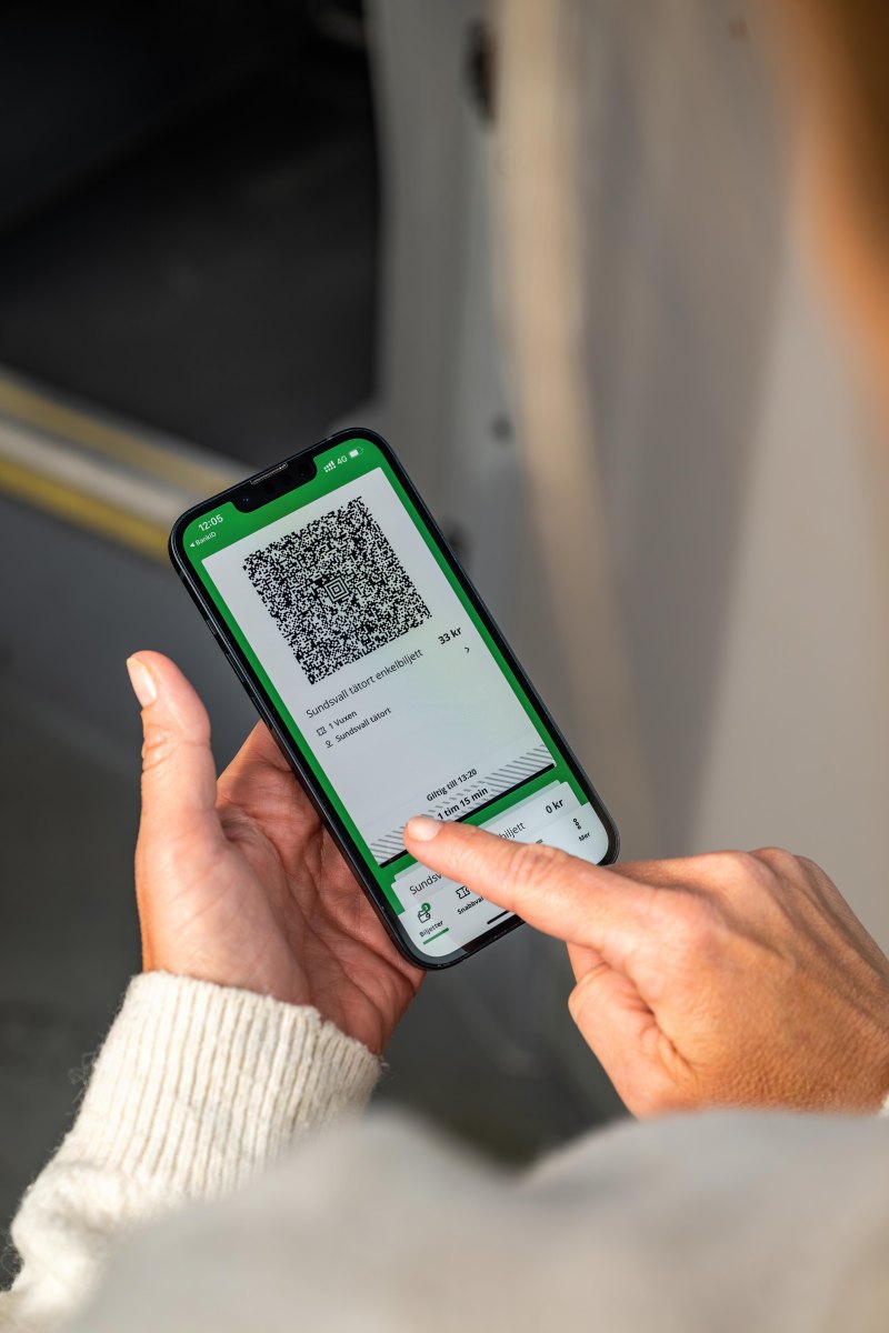 Digital bus ticket payment app screen