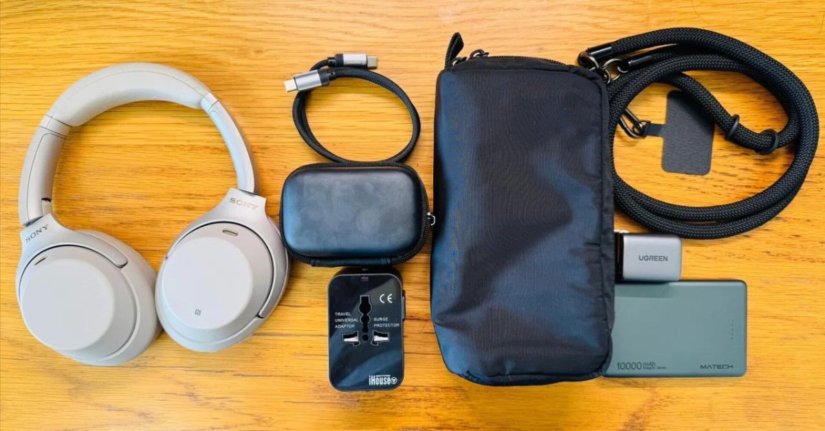 Travel electronics and charging accessories