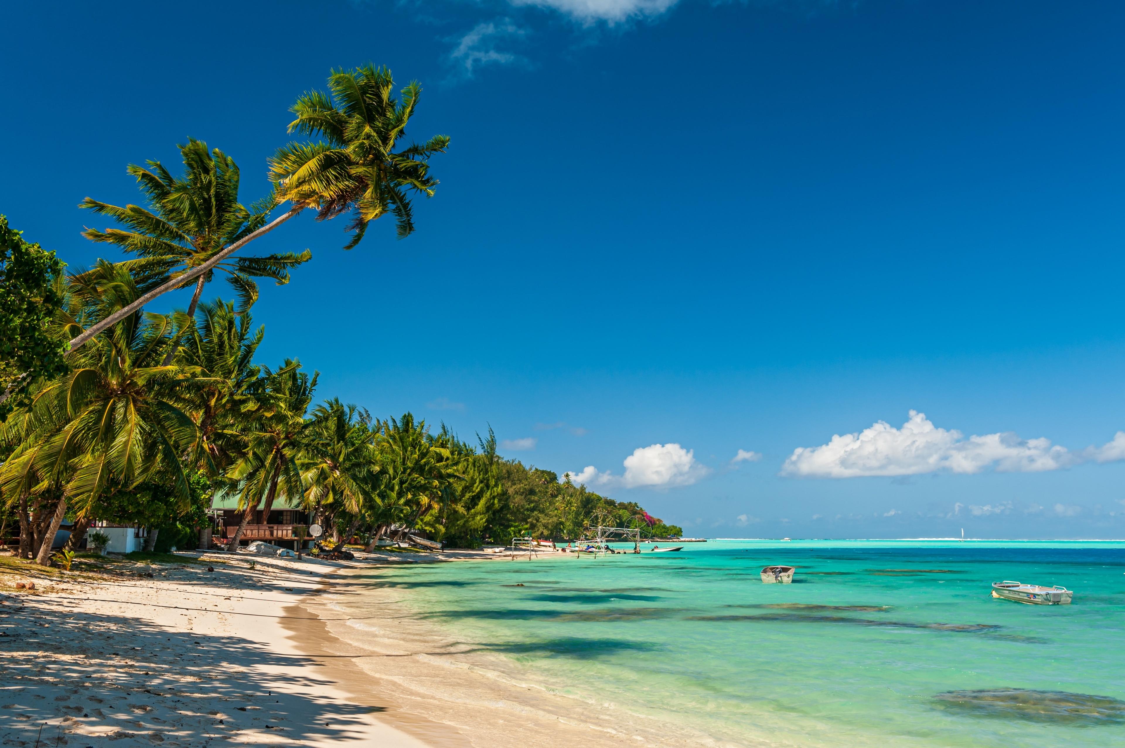 Matira Beach lagoon with Bora Bora mountains