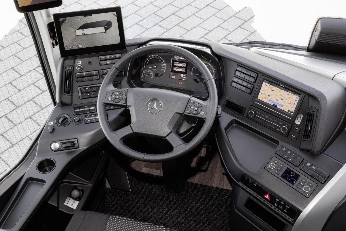 Driver cockpit with modern safety systems