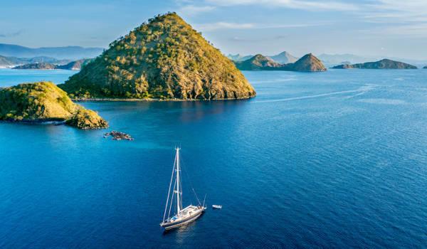 Boat sailing Indonesian islands