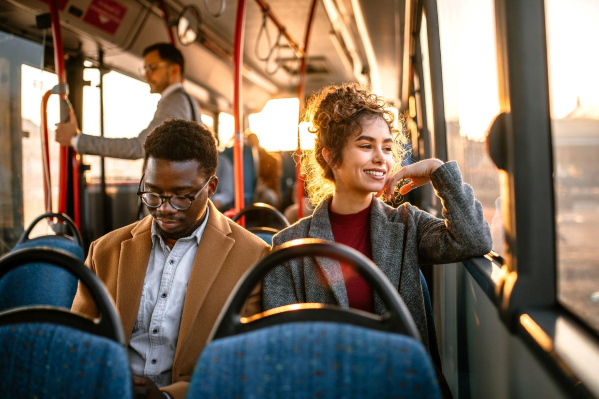 Bus Travel in Everyday Life Made Simple and Practical